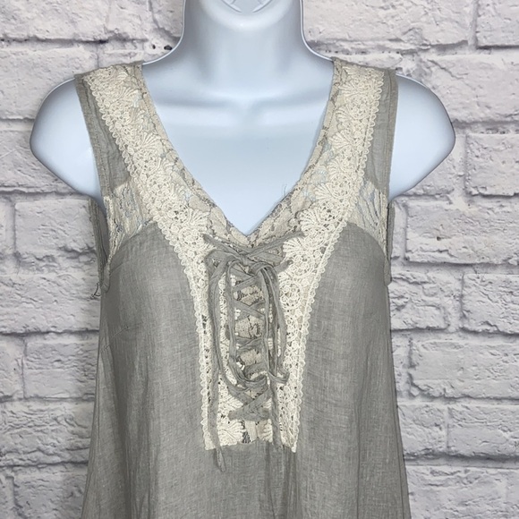 A'Reve Gray and Off White Lace Sleeveless Cottagecore Dress size Small - Picture 3 of 17